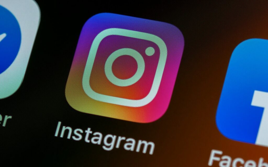 Instagram desativado por violar as diretrizes